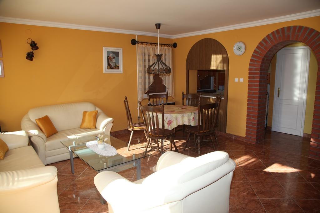 Edina Apartman Zalakaros Chambre photo